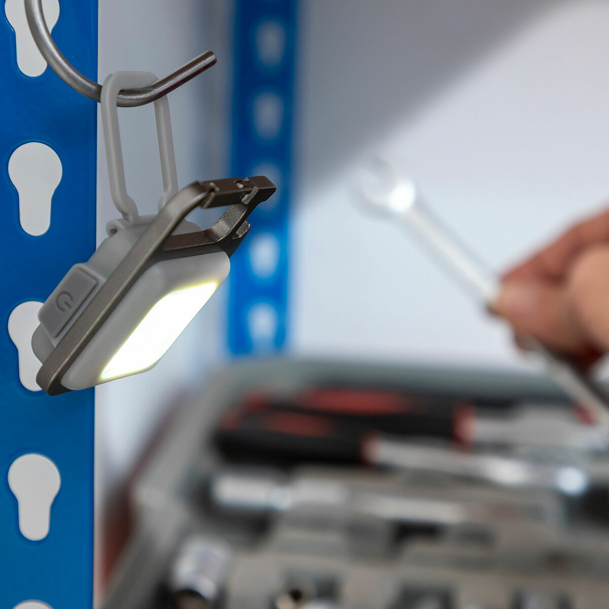 V9HE8B2502586AECF5AA6DA1ADEE34CBF2AR5254142P10