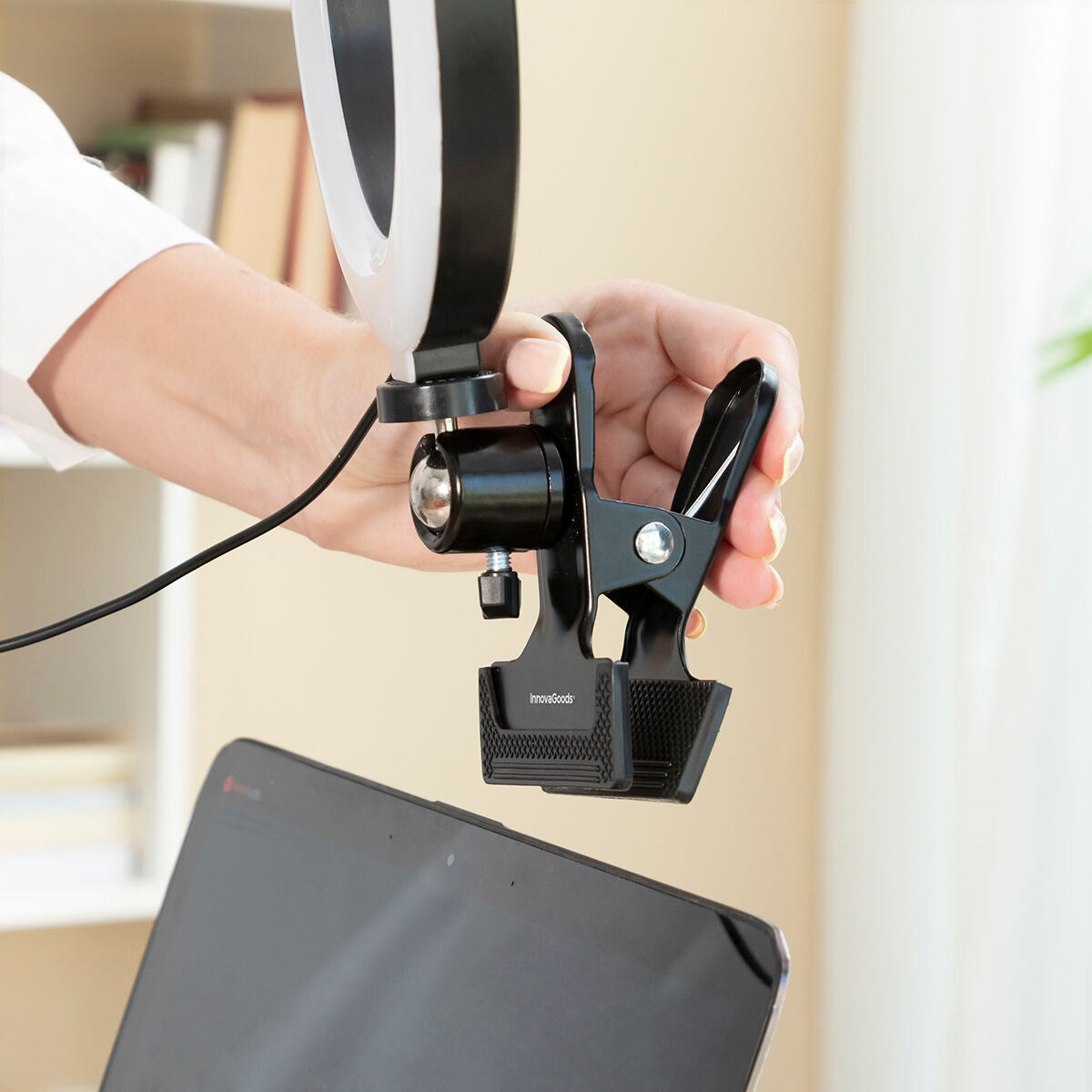 V12HC34DE5755F973AF42874F84D53F31450R4149419P3