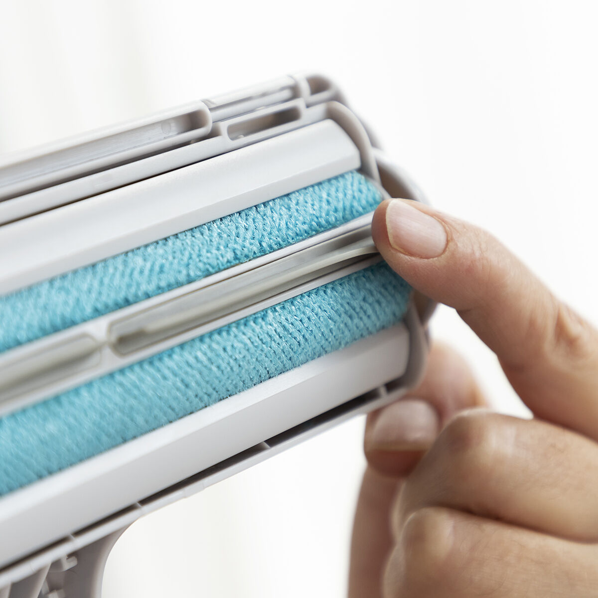 V12HEBAFAA4FD7AF1CCBC43F2B761D15982DR5278717P5