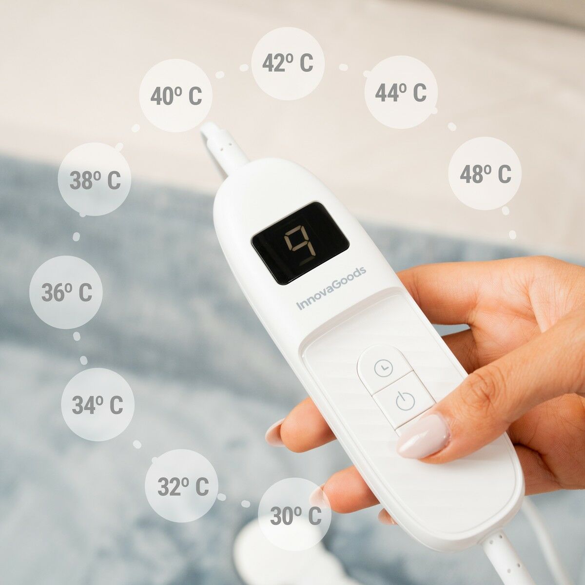 V7H0DB5F6FBEC21F2C4CA7040199027E6FBR5235099P5